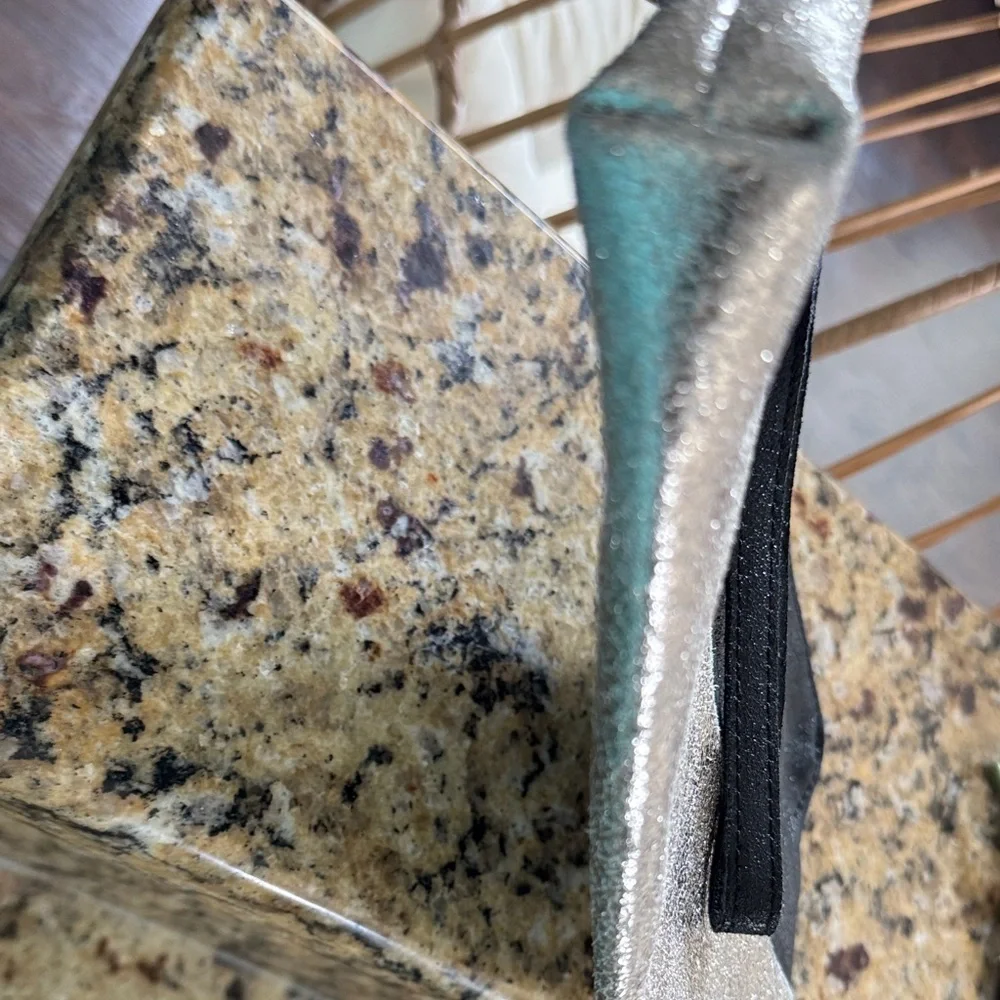 Street Level Black and Silver Wristlet